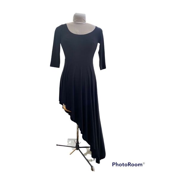 Norma Kamali Dresses & Skirts - Norma Kamali Scoop Neck Diagonal Flared Dress Sz. XS